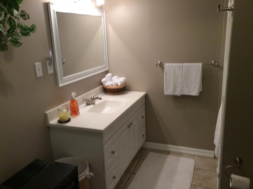 N' This On The Bay -Vacation Suite Wiarton Luaran gambar